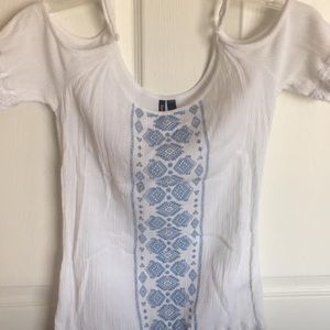 Cold shoulder white blouse